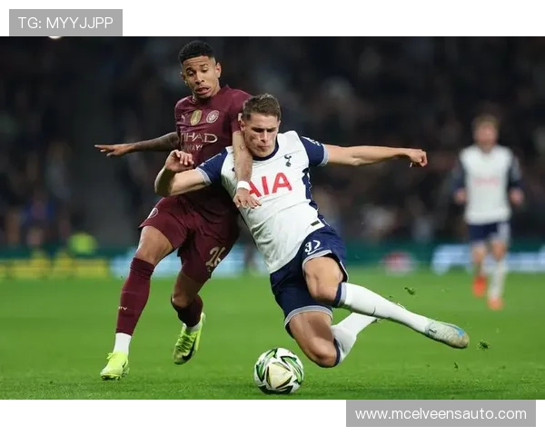 阿马里·贝尔本赛季在英超表现稳健,防守数据持续提升 阿马里·贝尔本赛季在英超表现稳健,防守数据持续提升